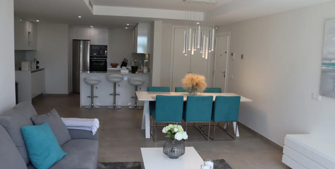 Short-term rent of penthouse in Cancelada 31