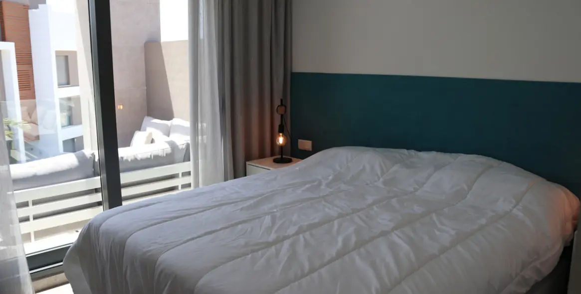 Short-term rent of penthouse in Cancelada 32