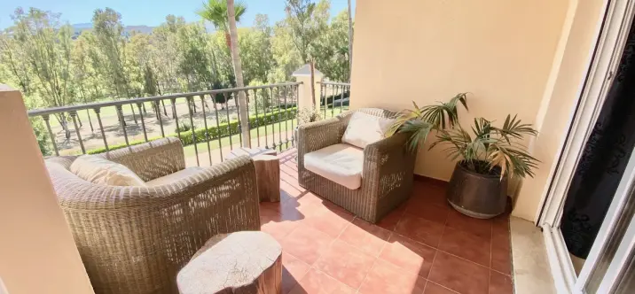 Long-term rent of middle floor apartment in Atalaya 3