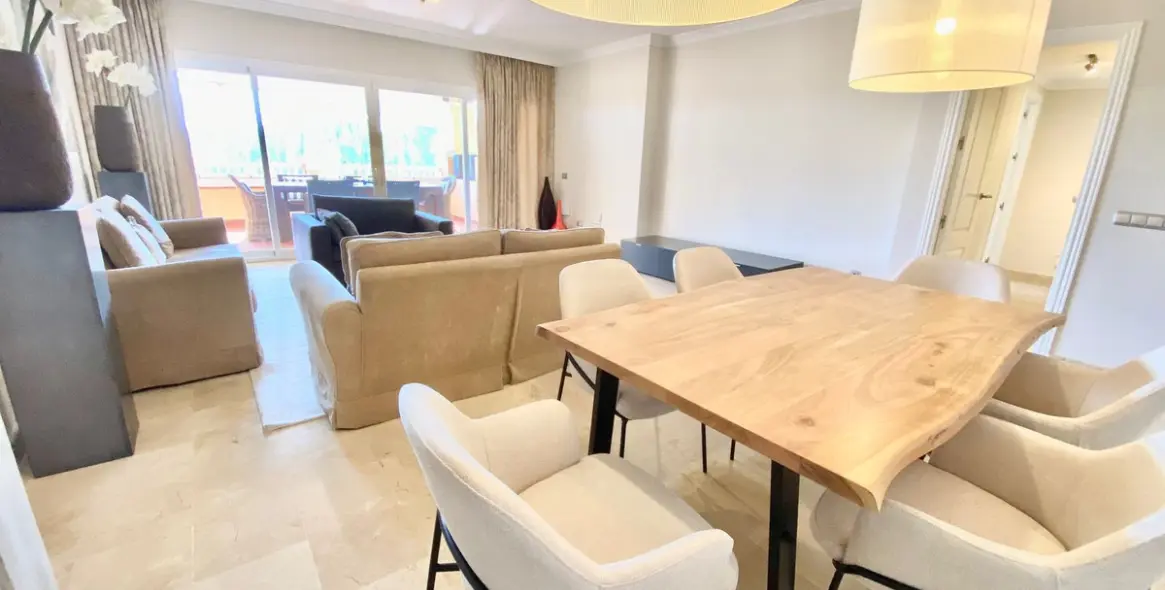 Long-term rent of middle floor apartment in Atalaya 12