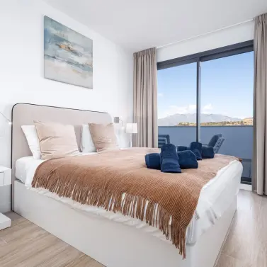 Alquiler a largo plazo de apartamento en planta media en La Cala de Mijas