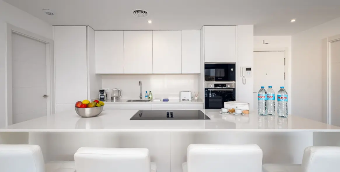 Alquiler a largo plazo de apartamento en planta media en La Cala de Mijas 3