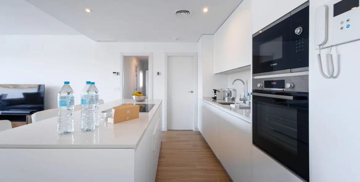 Alquiler a largo plazo de apartamento en planta media en La Cala de Mijas 4