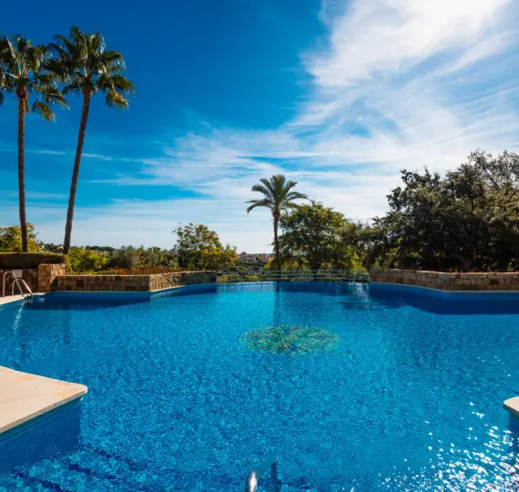 Long-term rent of middle floor apartment in Elviria