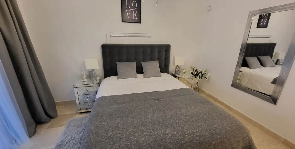 Краткосрочная аренда апартаментов на первом этаже в Atalaya 7