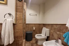 Image 9 thumb