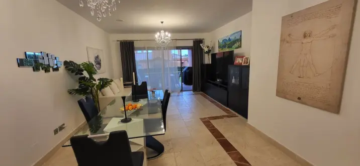 Alquiler a corto plazo de apartamento en planta baja en Atalaya 2