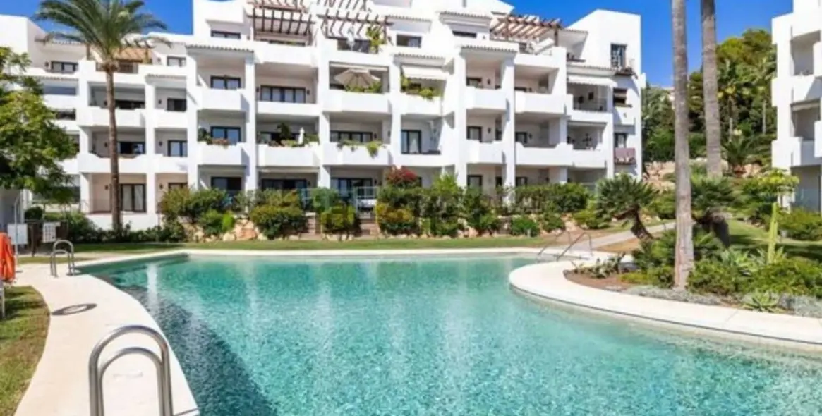 Short-term rent of ground floor apartment in Mijas Golf 1
