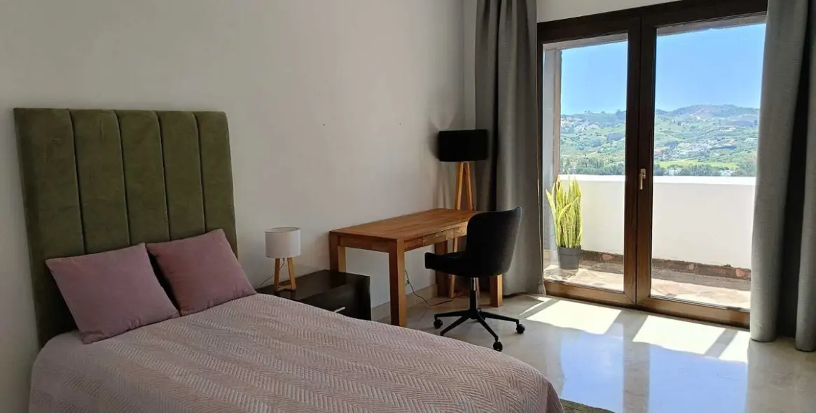 Short-term rent of ground floor apartment in Mijas Golf 9