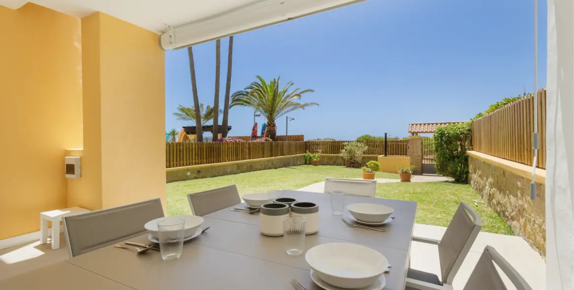 Long-term rent of ground floor apartment in Bahía de Marbella 4