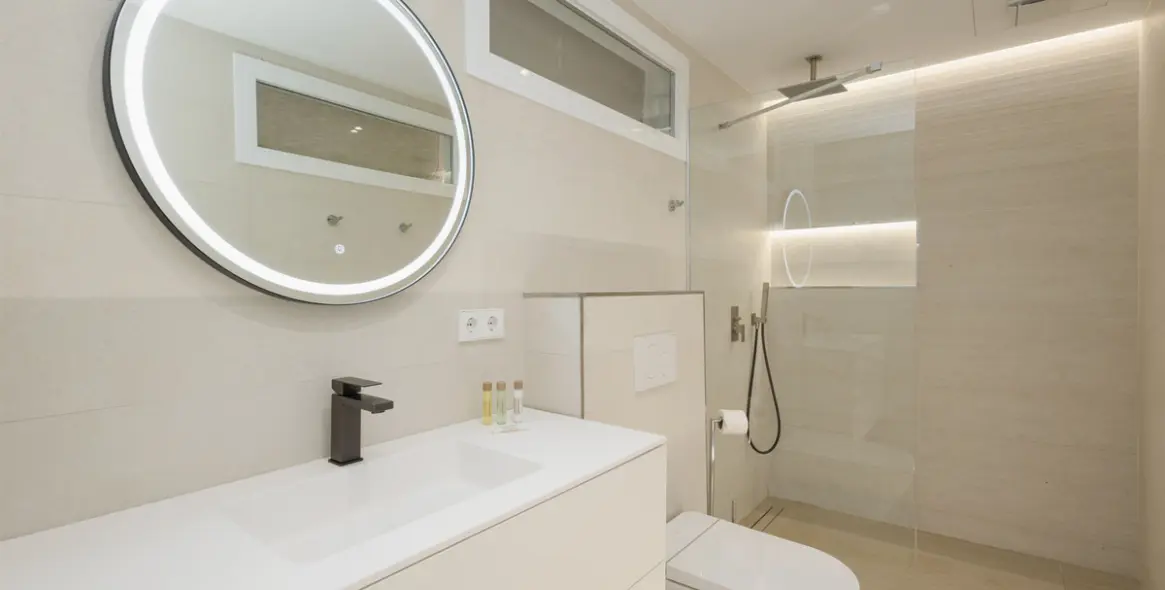 Long-term rent of ground floor apartment in Bahía de Marbella 7