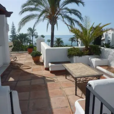 Краткосрочная аренда пентхауса в Estepona