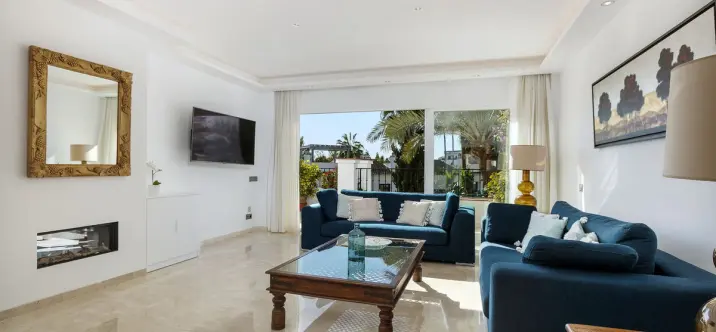 Short-term rent of penthouse in Marbella 1