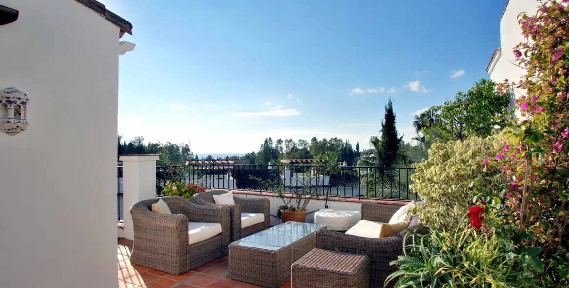 Short-term rent of penthouse in Marbella 1