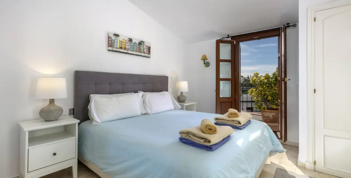 Short-term rent of penthouse in Marbella 3