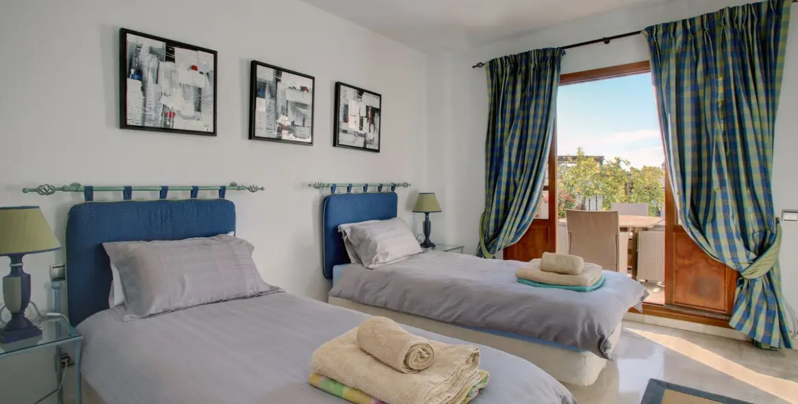 Short-term rent of penthouse in Marbella 10