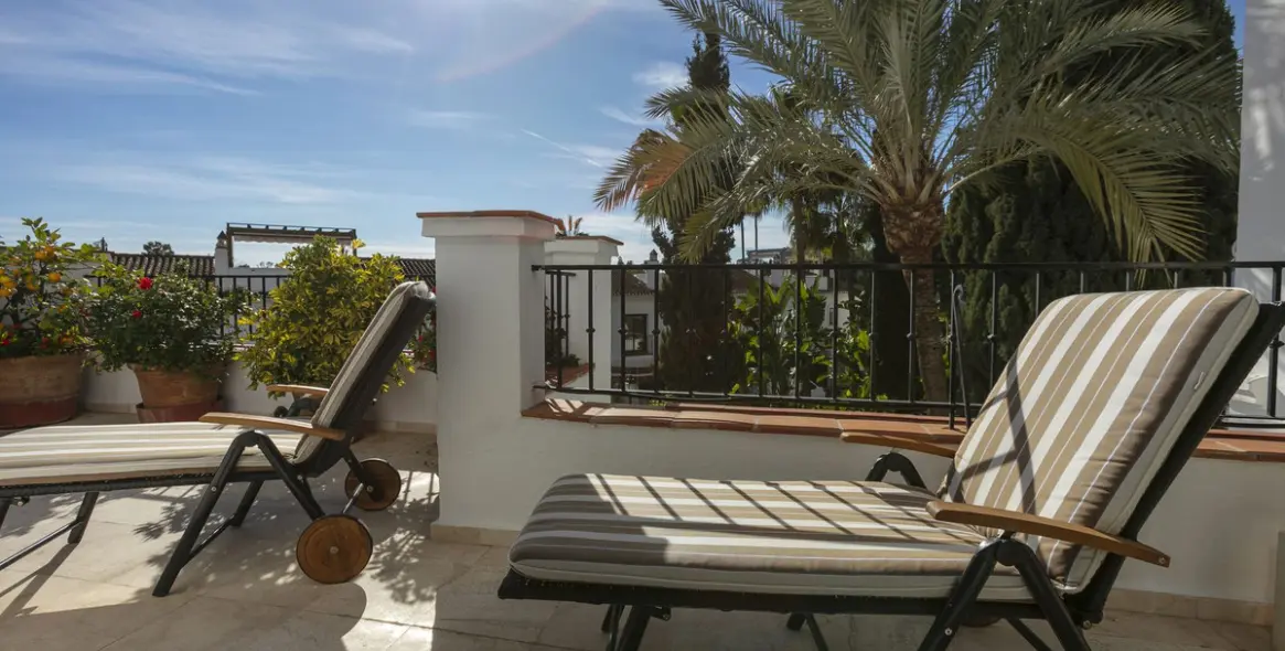 Short-term rent of penthouse in Marbella 11