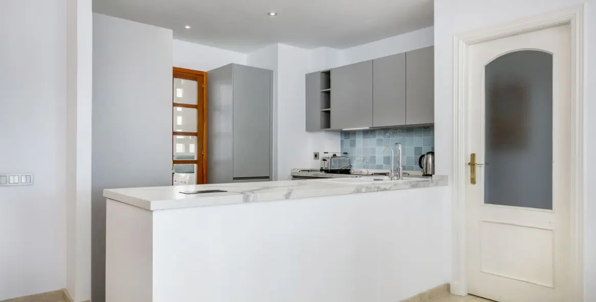 Short-term rent of penthouse in Marbella 22