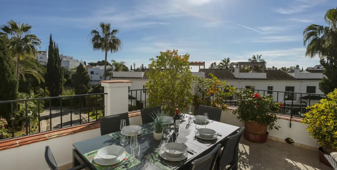 Short-term rent of penthouse in Marbella 25