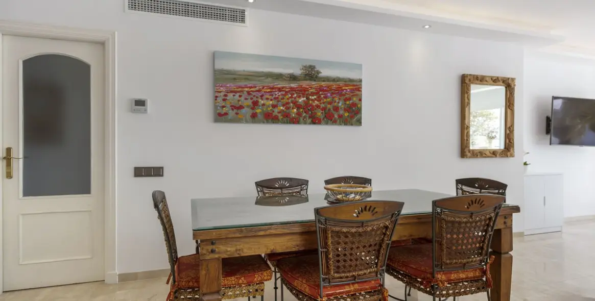 Short-term rent of penthouse in Marbella 31