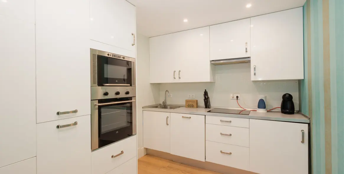 Долгосрочная аренда апартаментов на среднем этаже в Marbella (район Puerto Banús) 4