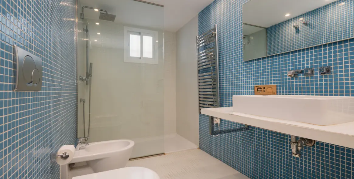 Долгосрочная аренда апартаментов на среднем этаже в Marbella (район Puerto Banús) 6