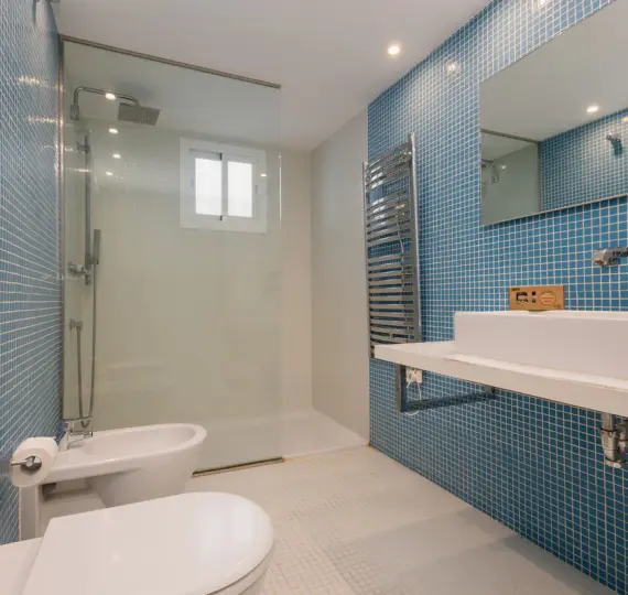 Middle floor apartment R5134843