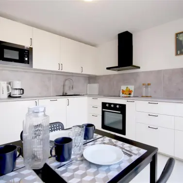 Краткосрочная аренда дома на две семьи в Estepona