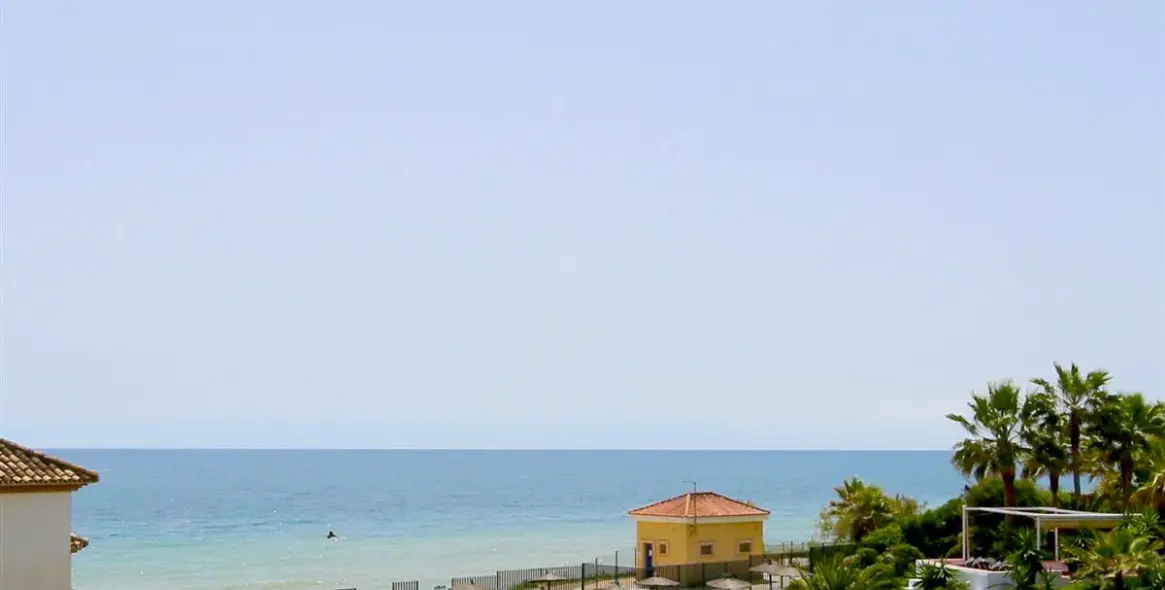 Alquiler a corto plazo de casa pareada en Estepona 20