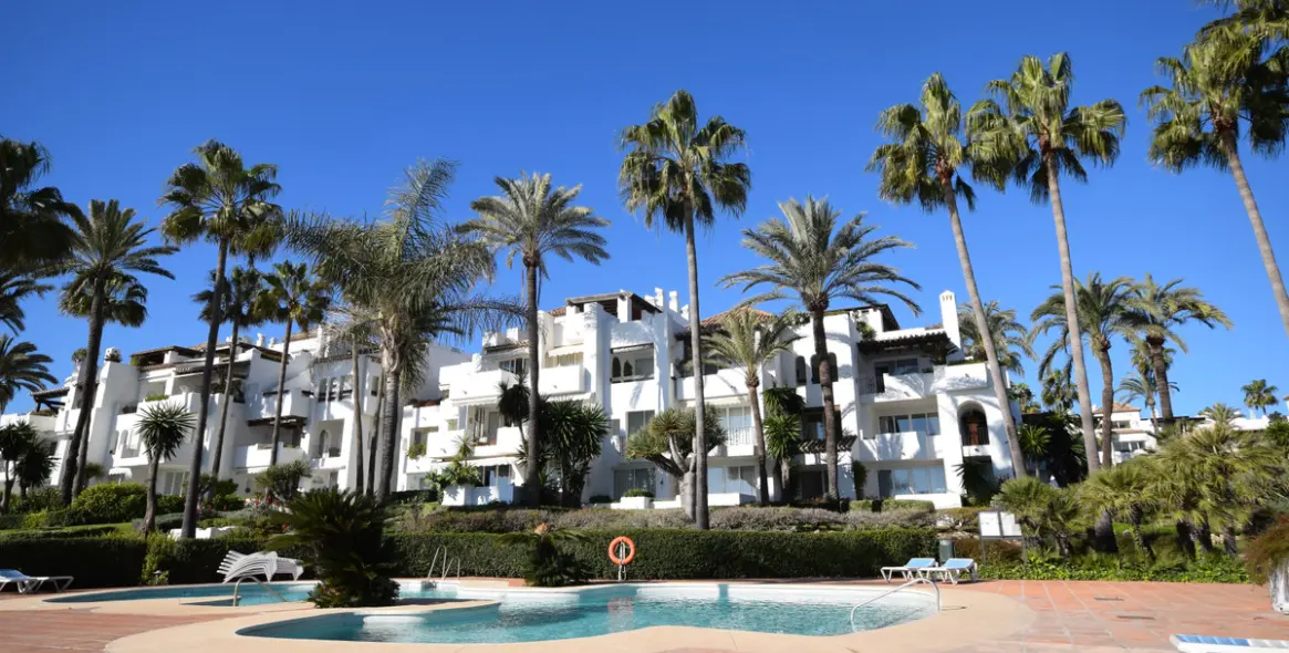 Краткосрочная аренда пентхауса в Estepona 1