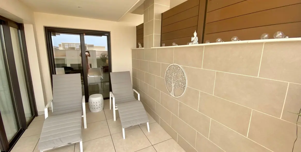 Venta de apartamento en planta media en La Cala de Mijas 12