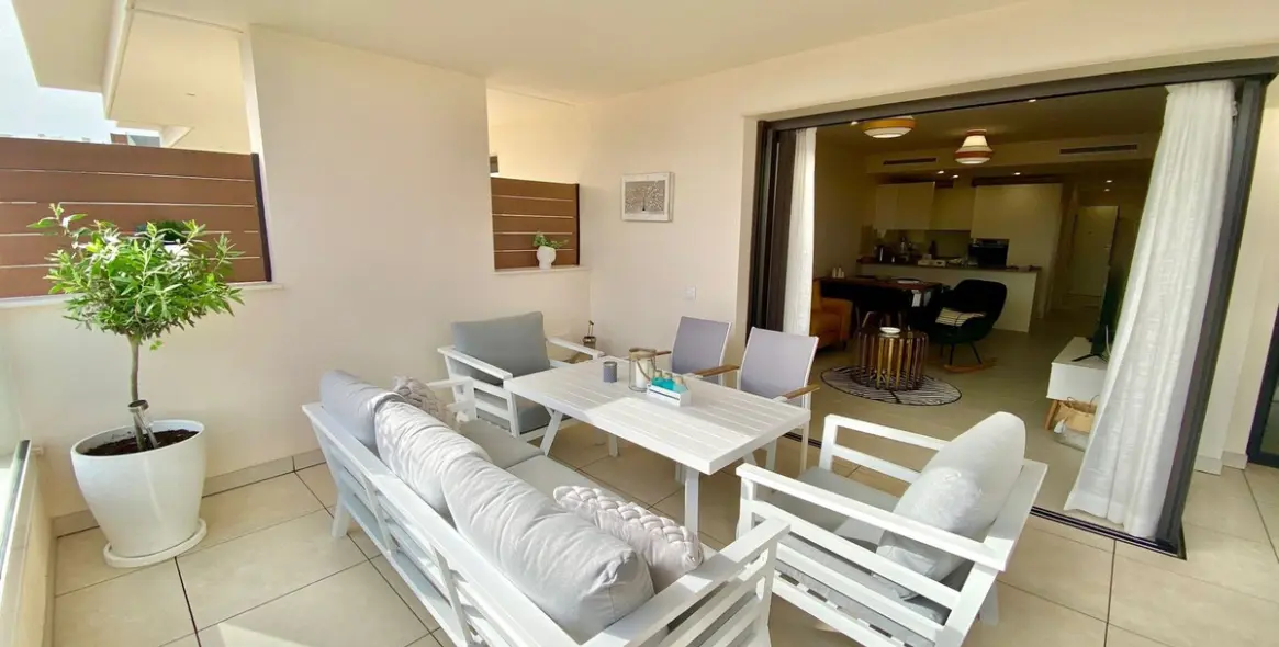 Venta de apartamento en planta media en La Cala de Mijas 15