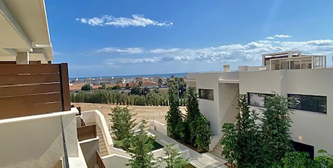 Venta de apartamento en planta media en La Cala de Mijas 17