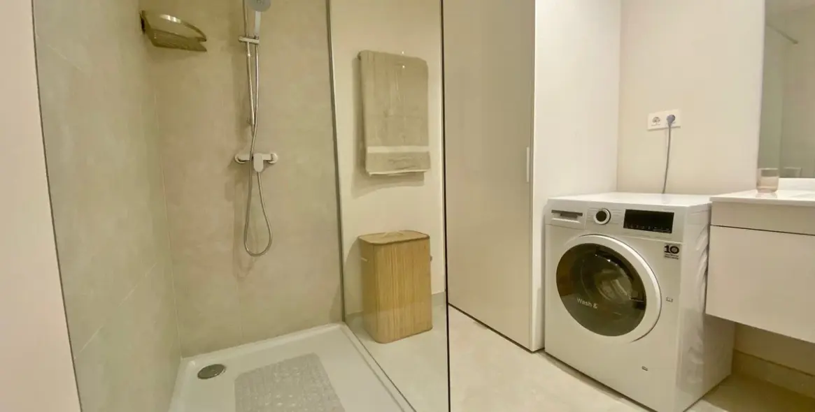 Venta de apartamento en planta media en La Cala de Mijas 22