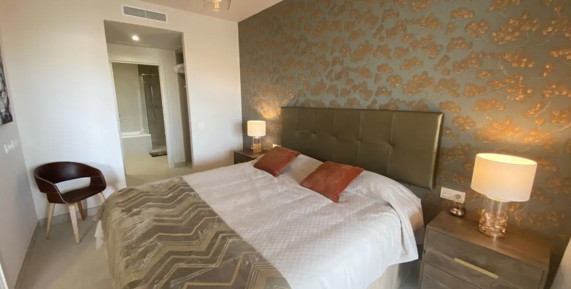 Venta de apartamento en planta media en La Cala de Mijas 28