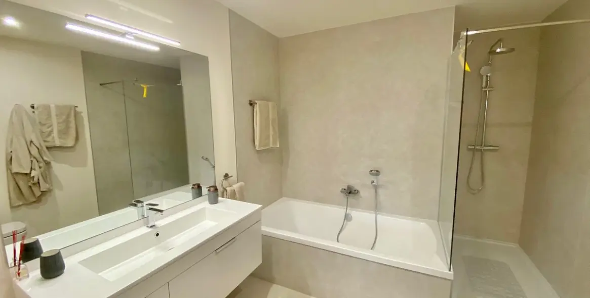 Venta de apartamento en planta media en La Cala de Mijas 37