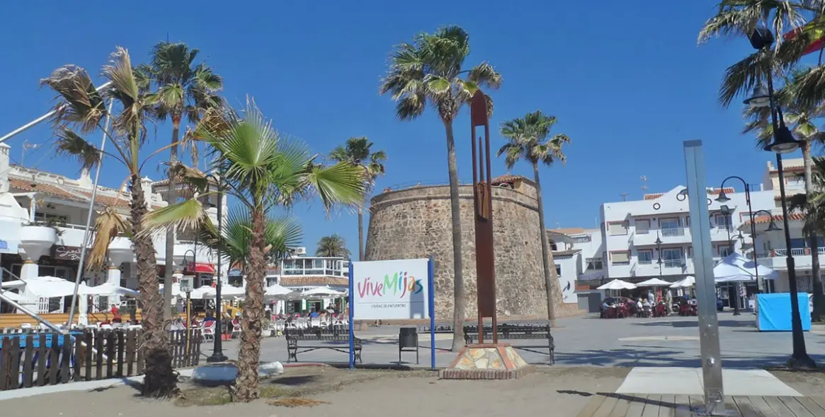 Venta de apartamento en planta media en La Cala de Mijas 59