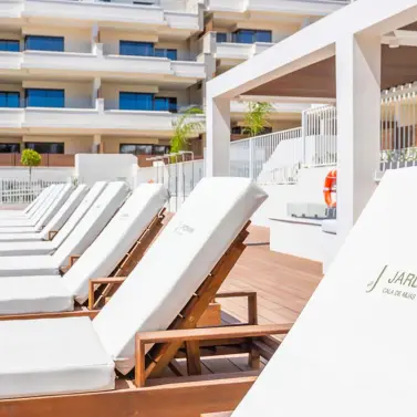 Venta de apartamento en planta media en La Cala de Mijas