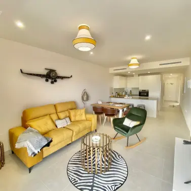 Venta de apartamento en planta media en La Cala de Mijas