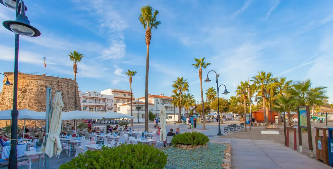 Sale of middle floor apartment in La Cala de Mijas 85