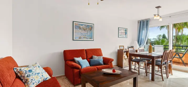 Short-term rent of penthouse in El Rosario 2