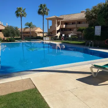 Short-term rent of penthouse duplex in Elviria