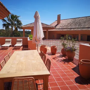 Short-term rent of penthouse duplex in Elviria