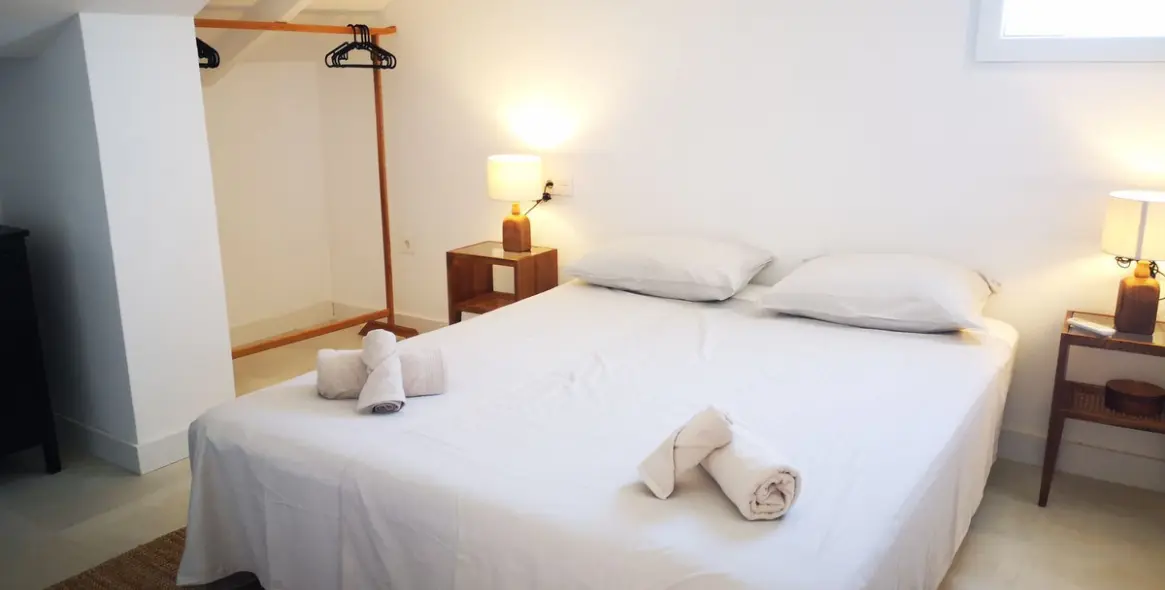 Short-term rent of penthouse duplex in Elviria 10