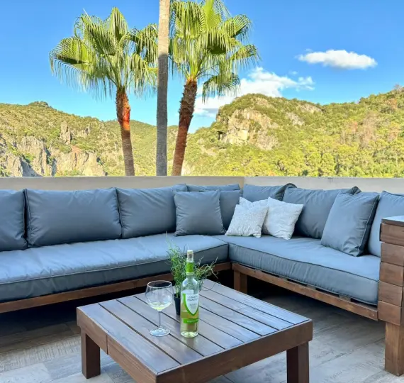 Short-term rent of townhouse in Benahavís