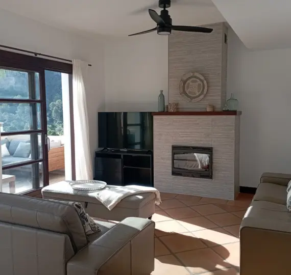 Short-term rent of townhouse in Benahavís