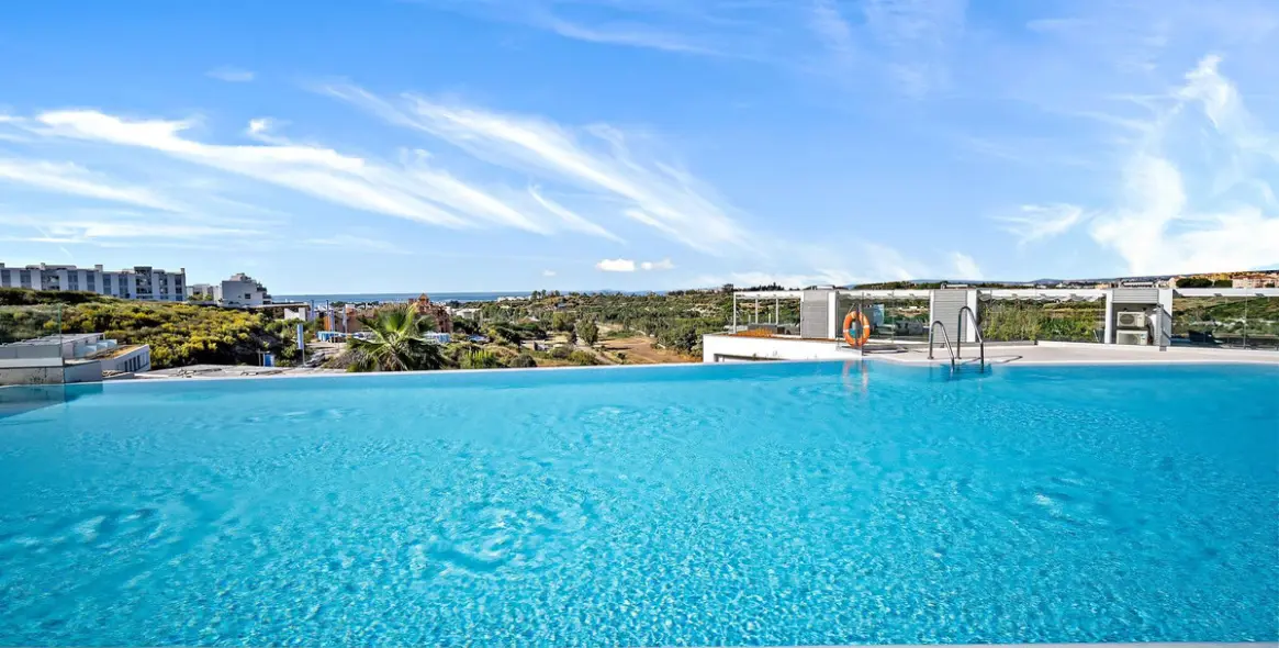 Short-term rent of middle floor apartment in Cancelada 2