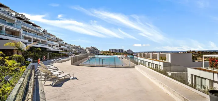 Short-term rent of middle floor apartment in Cancelada 4