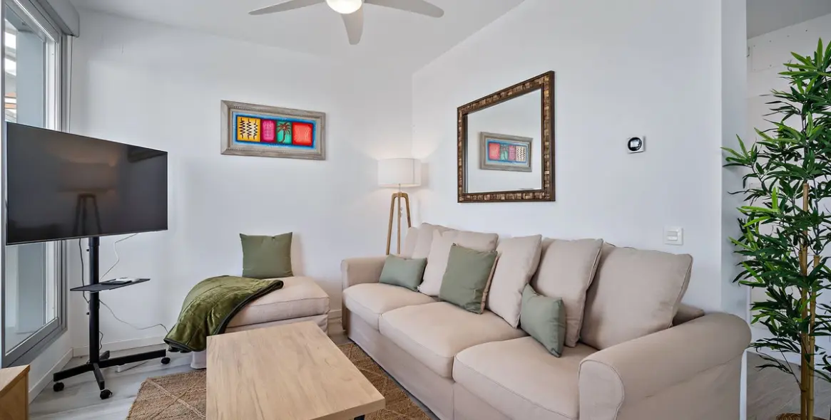 Short-term rent of middle floor apartment in Cancelada 19