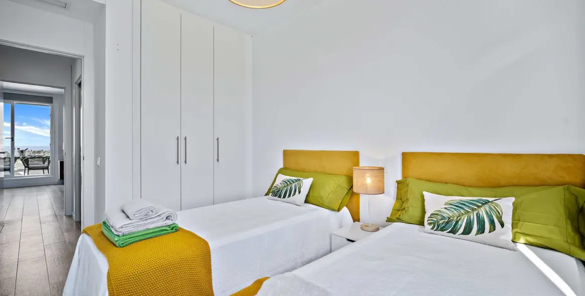 Краткосрочная аренда апартаментов на среднем этаже в Cancelada 7